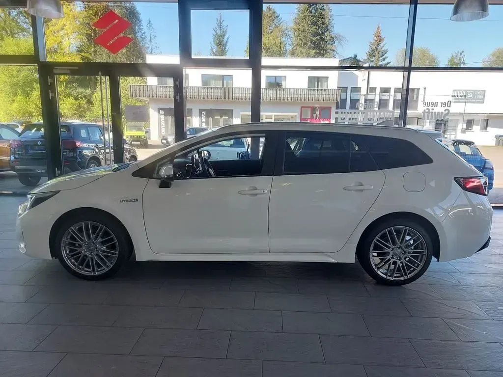 Gebraucht Suzuki Swace Comfort+ 98 PS (72 kW) 2024 Weiss Kombi