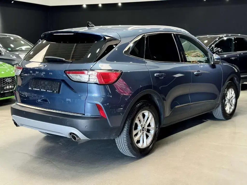 Gebraucht Ford Kuga Titanium 150 PS (110 kW) 2020 Chromablau metallic SUV