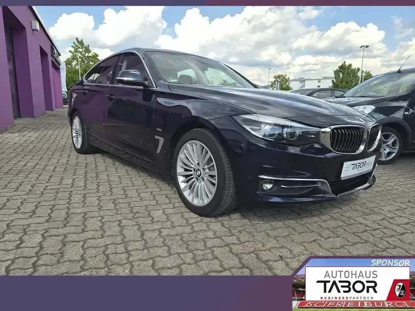 Gebraucht BMW 318 Luxury Line 150 PS (110 kW) 2018 Blau Limousine