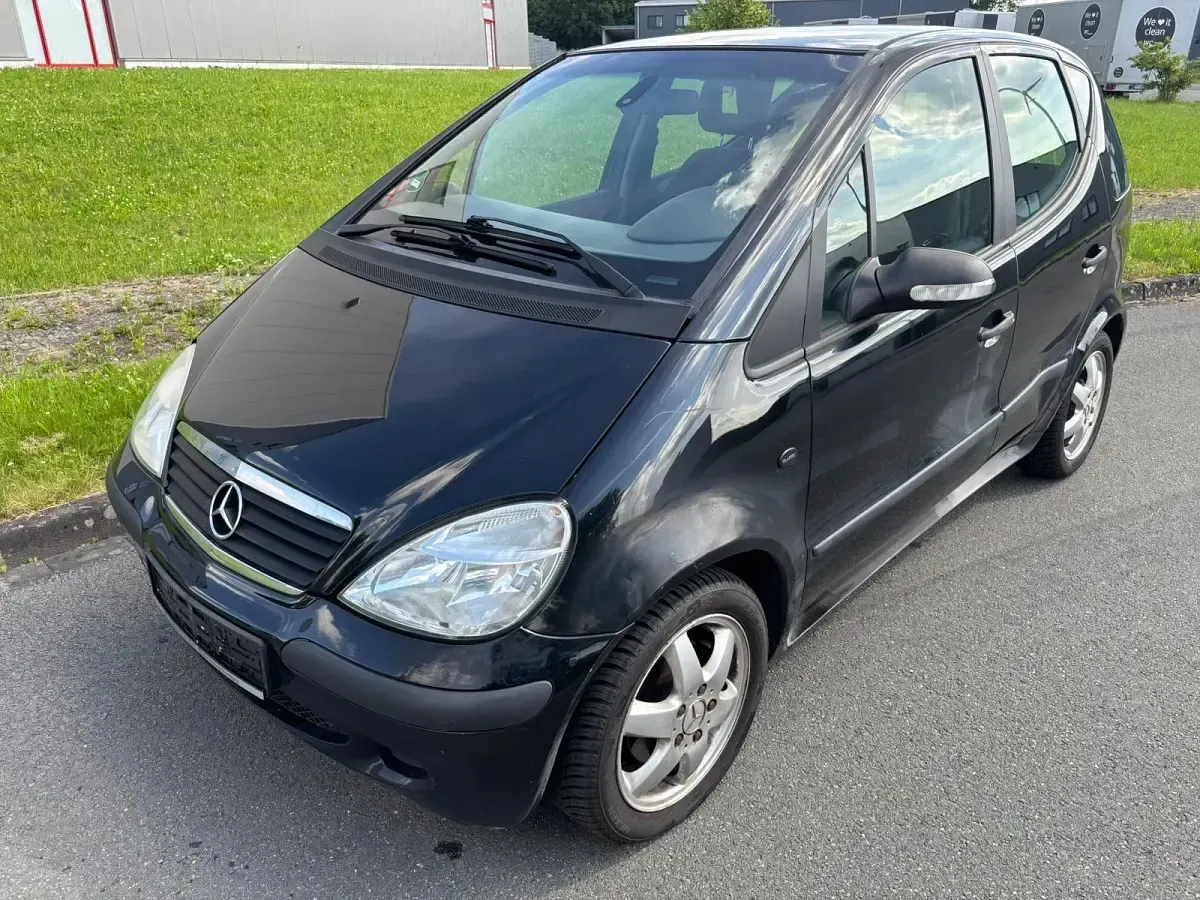 Gebraucht Mercedes A170 95 PS (69 kW) 2004 Schwarz Limousine