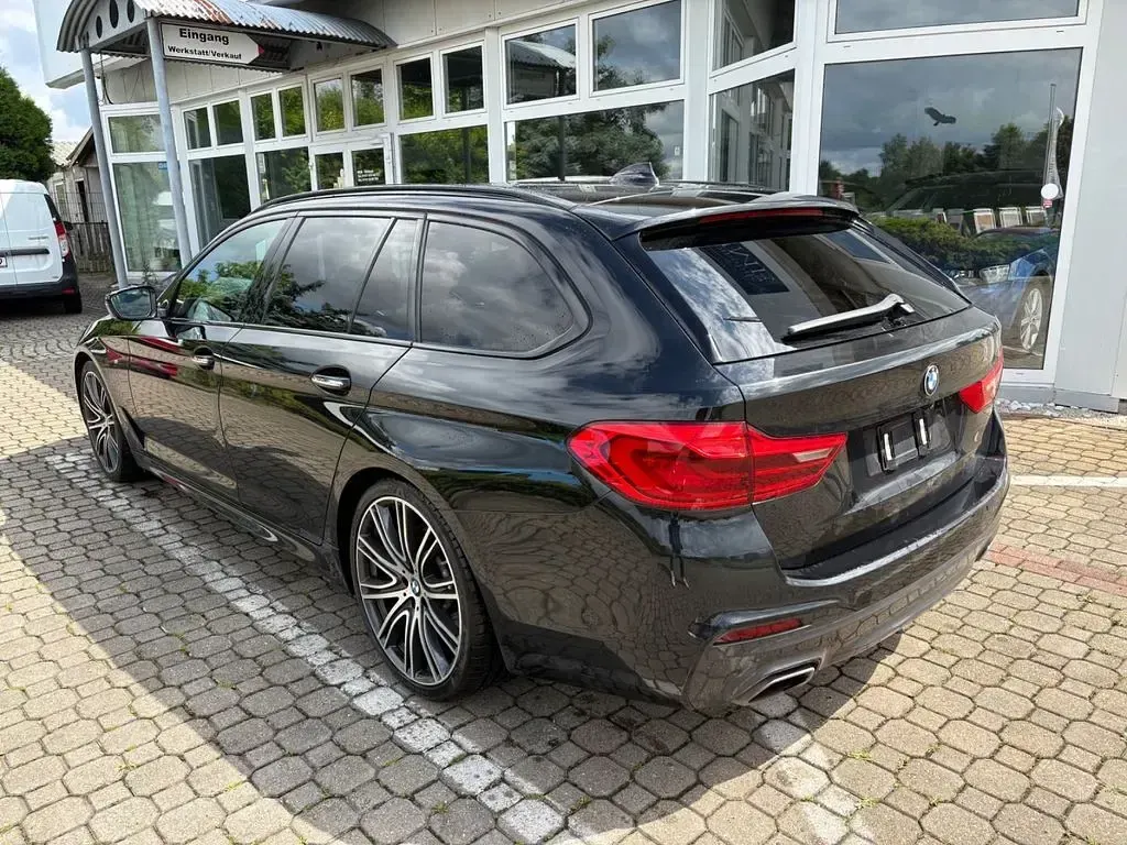 Gebraucht BMW 540 M Sport 320 PS (235 kW) 2018 Schwarz Kombi