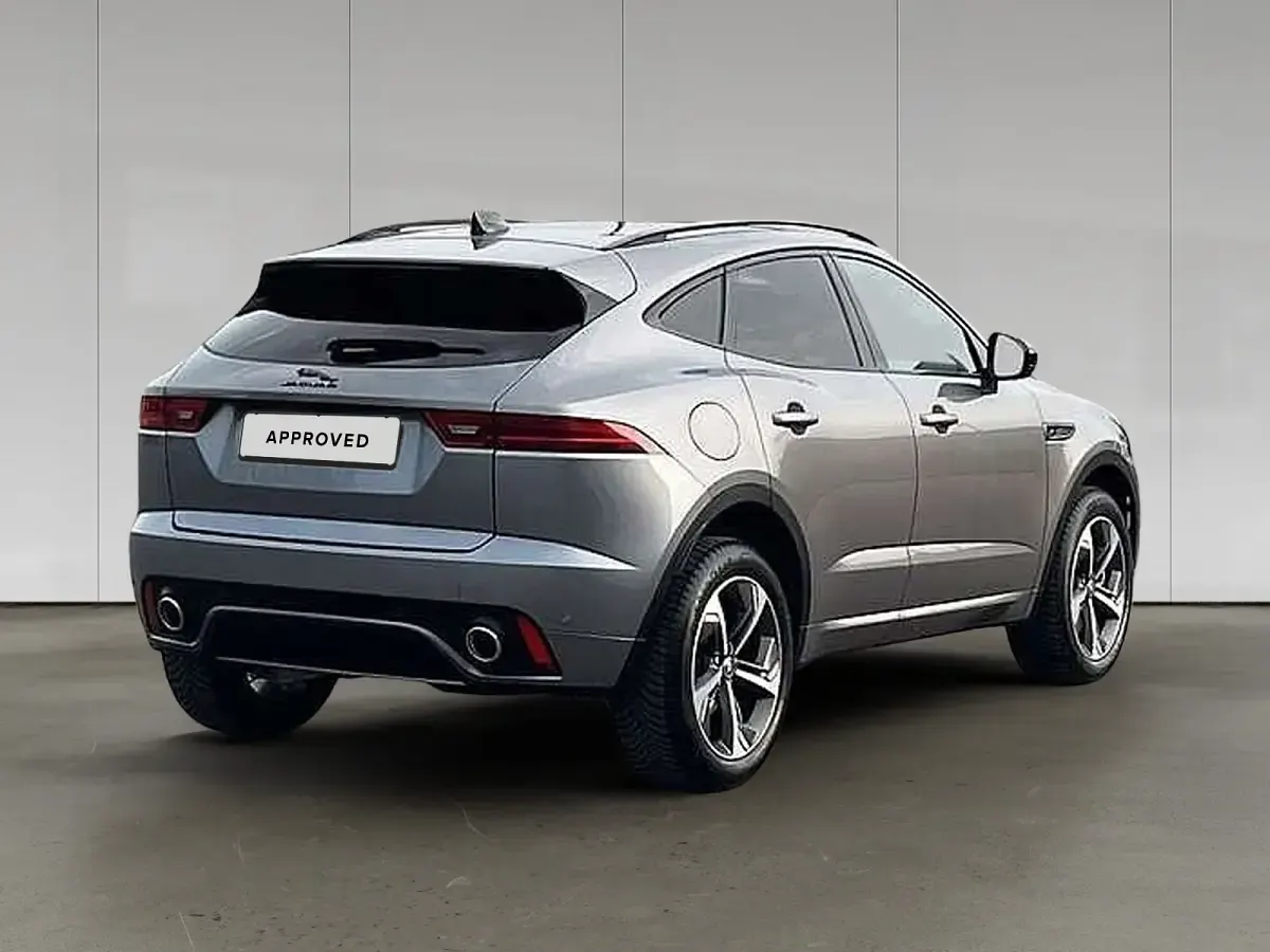 Second-hand Jaguar E-Pace R-Dynamic 253 CP (186 kW) 2023 Gri SUV