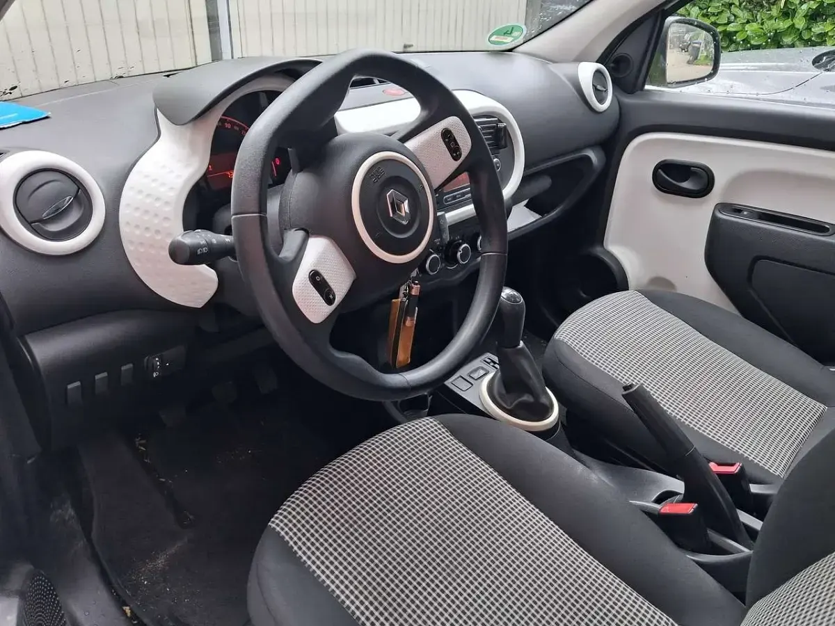 Gebraucht Renault Twingo Expression 71 PS (52 kW) 2015 Kleinwagen