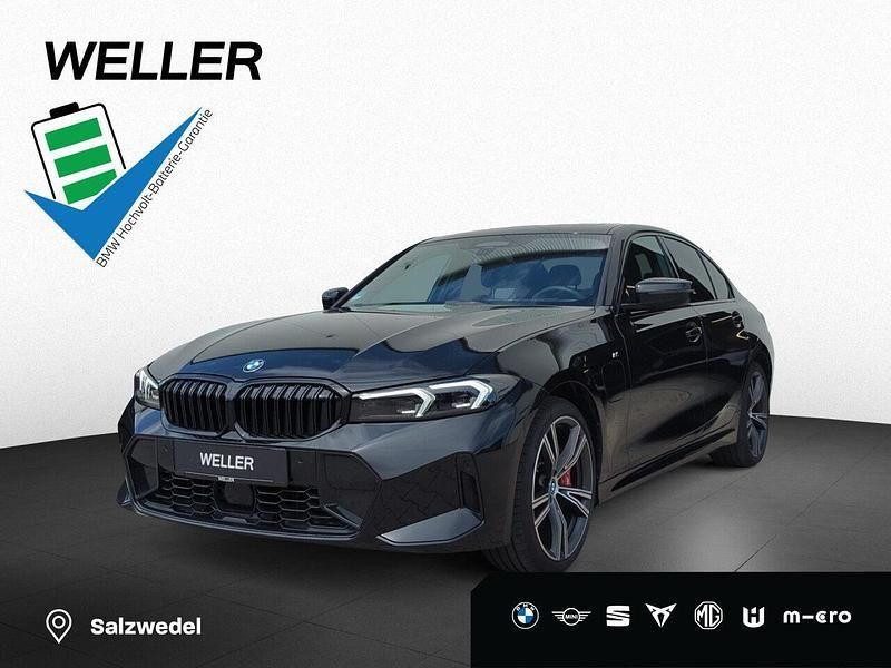 Schwarz Gebraucht 2024 BMW 330e M Sport Limousine | 44.250 € (Fairer Preis) - Bild 1/4