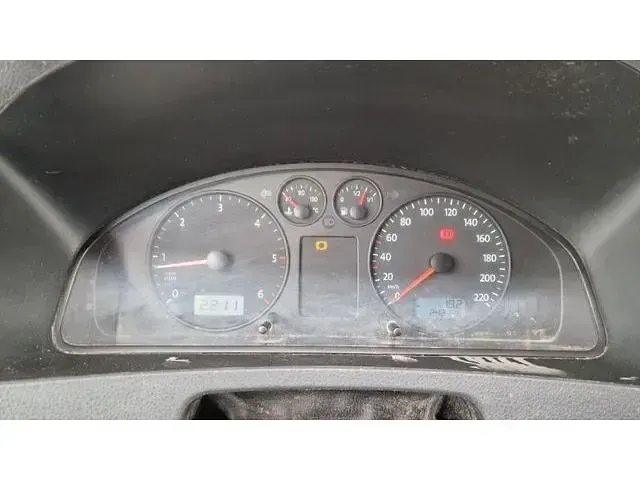 Gebraucht VW T5 174 PS (127 kW) 2005 Grau Van