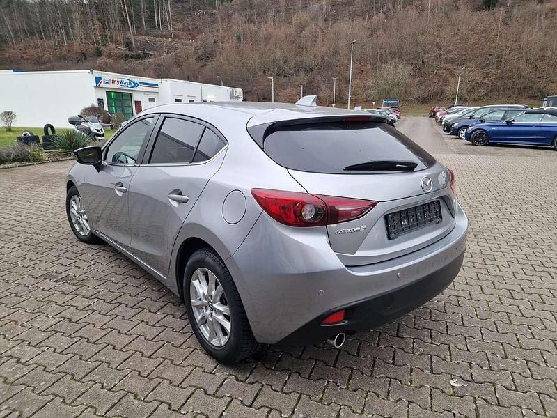 Gebraucht Mazda 3 Center-Line 120 PS (88 kW) 2014 Grau metallic Limousine