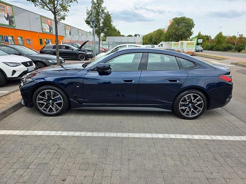 Blau Gebraucht 2023 BMW 430 Gran Coupé M Sport Coupé | 46.000 € (Guter Preis) - Bild 1/4