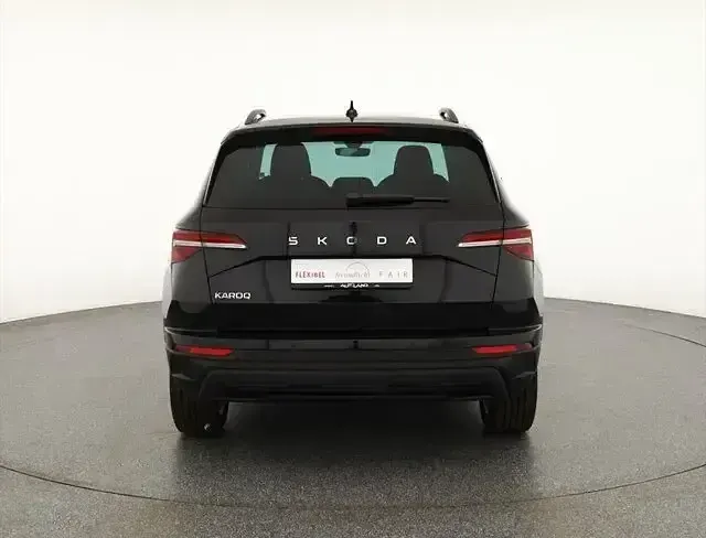 Neu Skoda Karoq 150 PS (110 kW) 2025 Andere SUV