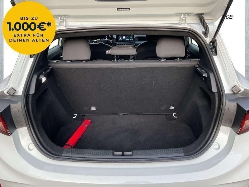 Second-hand MG MG3 200 CP (147 kW) 2024 Alb Hatchback