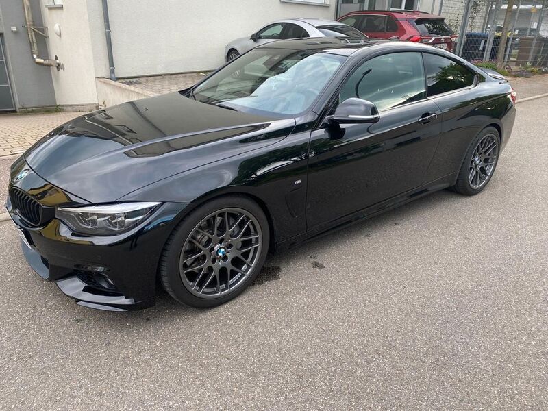 Schwarz Gebraucht 2018 BMW 440 M Sport Coupé | 38.500 € (Teuer) - Bild 1/4