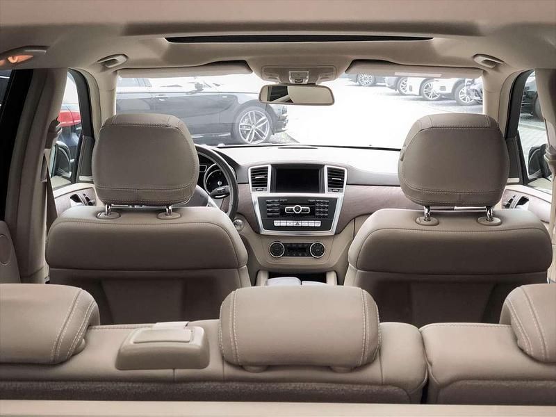 Gebraucht Mercedes GL350 258 PS (189 kW) 2014 Schwarz SUV