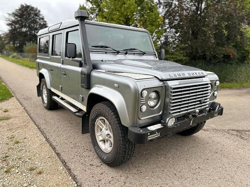 Gebraucht Land Rover Defender SE 122 PS (89 kW) 2013 Grau SUV
