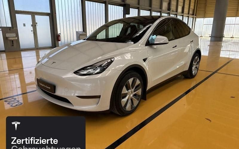 Gebraucht Tesla Model Y 273 kW (372 PS) 2023 Weiß SUV
