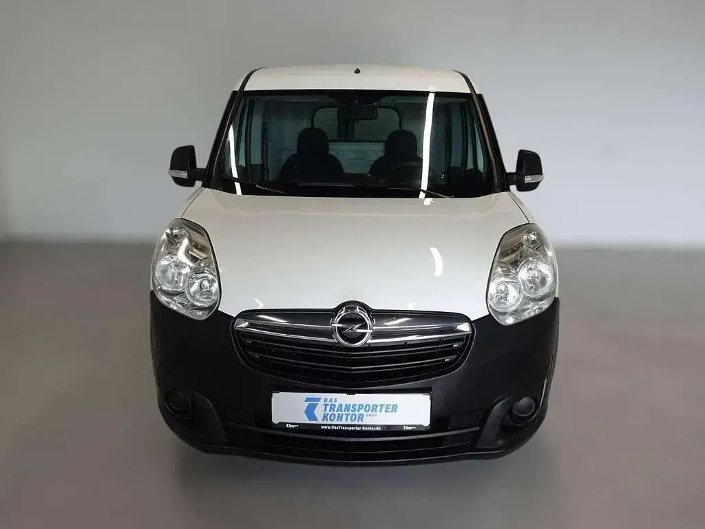 Gebraucht Opel Combo 90 PS (66 kW) 2013 Weiß Van / Kleinbus