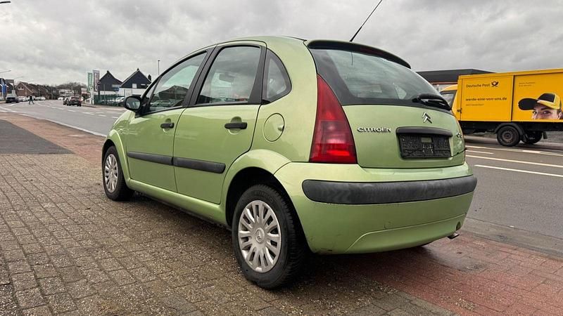 Gebraucht Citroën C3 Style 60 PS (44 kW) 2006 Grün Kleinwagen