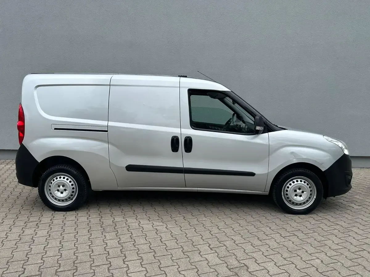 Gebraucht Opel Combo 90 PS (66 kW) 2015 Grau Van / Kleinbus