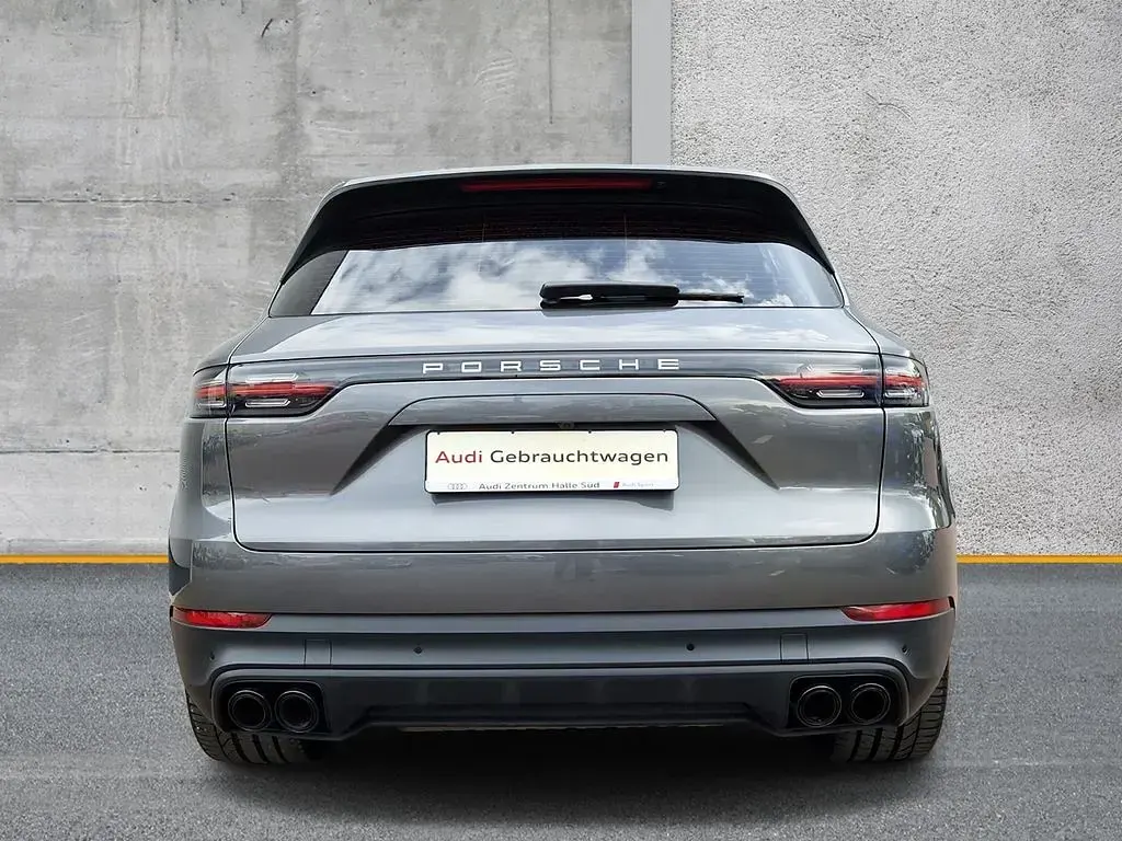 Gebraucht Porsche Cayenne Chrono 340 PS (250 kW) 2019 Grau SUV