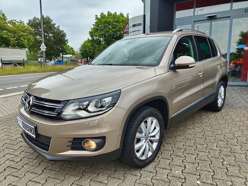 Beige Gebraucht 2013 VW Tiguan Sportline SUV | 14.990 € (Fairer Preis) - Bild 1/4