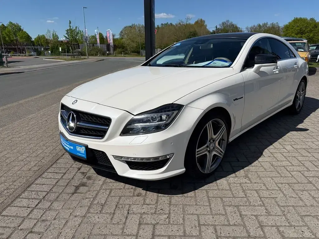 Gebraucht Mercedes CLS63 AMG AMG 525 PS (386 kW) 2012 Weiß Limousine