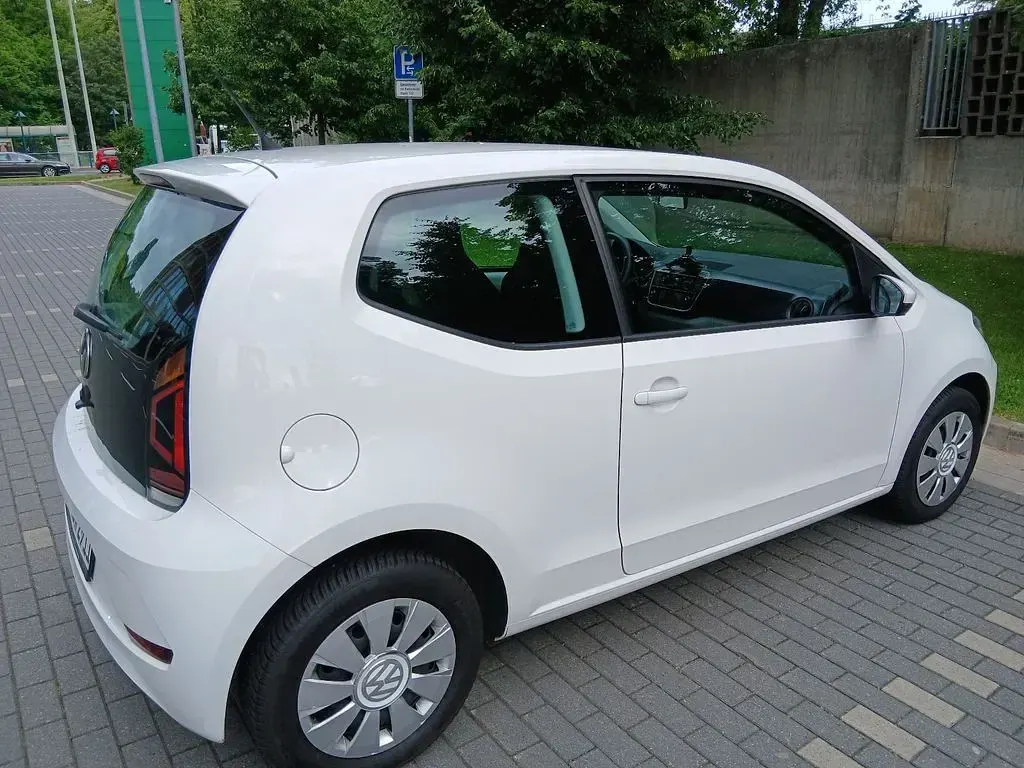 Gebraucht VW up! move up! 60 PS (44 kW) 2019 Weiß Kleinwagen