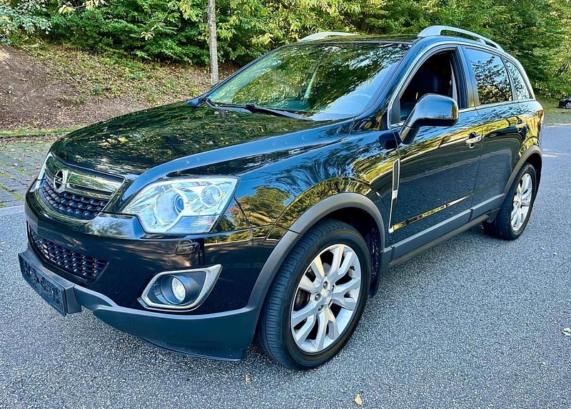 Schwarz Gebraucht 2015 Opel Antara SUV | 6.800 € (Fairer Preis) - Bild 1/4