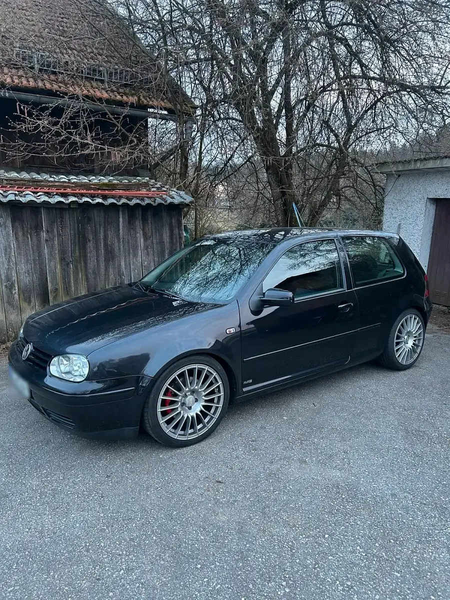 Gebraucht VW Golf IV GTI 110 PS (80 kW) 1998 Schwarz Kleinwagen