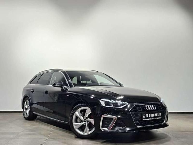 Mythosschwarz metall (metallic) Gebraucht 2022 Audi A4 S-Line Kombi | 29.939 € (Guter Preis) - Bild 1/2