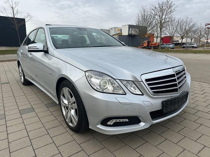 Gebraucht Mercedes E350 292 PS (214 kW) 2009 Silber Limousine