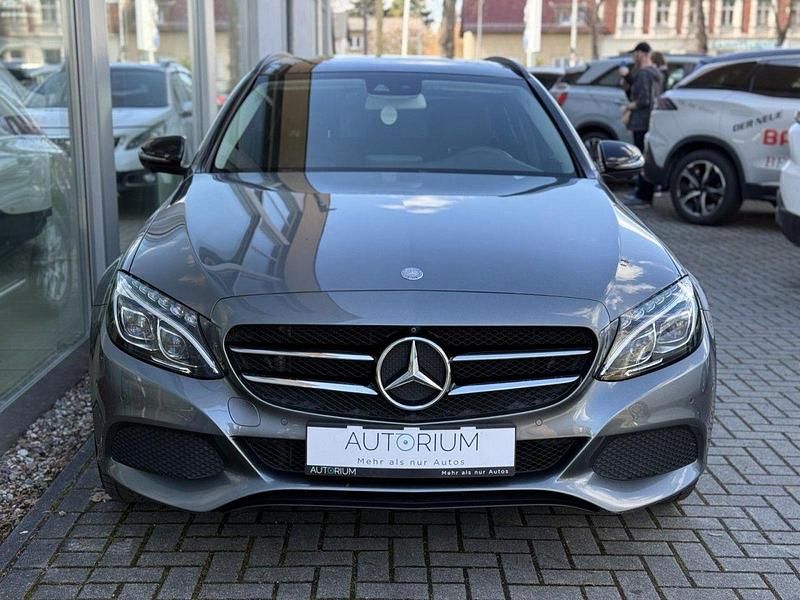Gebraucht Mercedes C200 184 PS (135 kW) 2017 Grau Kombi