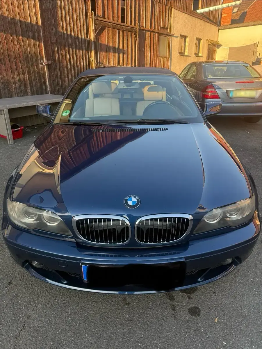 Gebraucht BMW 320 Cabriolet 170 PS (125 kW) 2004 Blau Cabrio