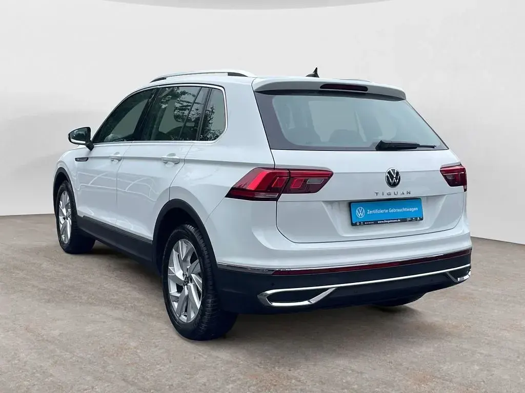 Gebraucht VW Tiguan Elegance 150 PS (110 kW) 2024 Weiß SUV