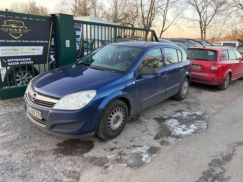 Second-hand Opel Astra Selection 90 CP (66 kW) 2009 Albastru Berlinǎ