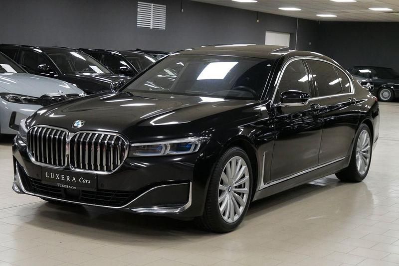 Gebraucht BMW 740L 340 PS (250 kW) 2022 Schwarz Limousine