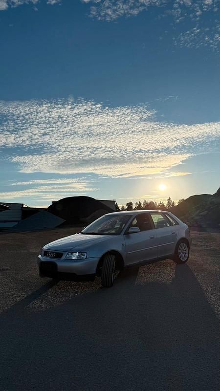 Gebraucht Audi A3 90 PS (66 kW) 2000 Silber Kleinwagen