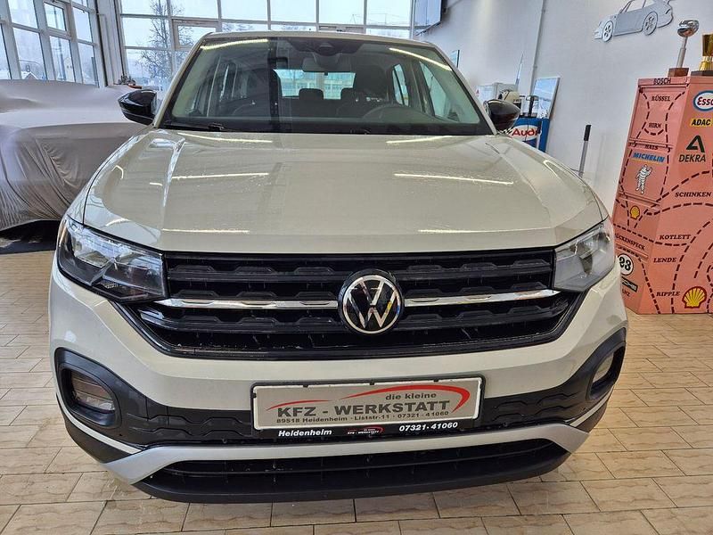 Grau Gebraucht 2021 VW T-Cross Basis SUV | 15.480 € (Superpreis) - Bild 1/4
