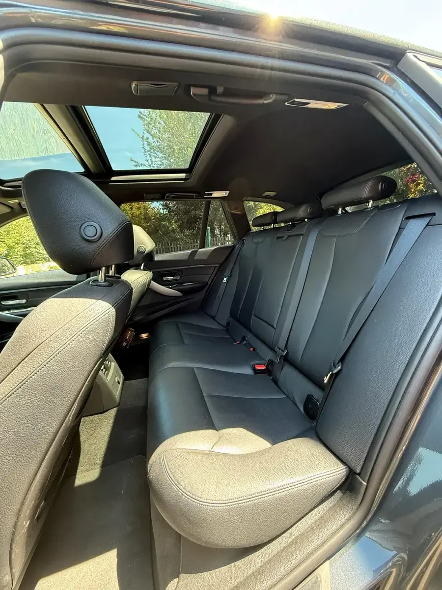 Gebraucht BMW 325 M Sport 218 PS (160 kW) 2013 Grau Kombi