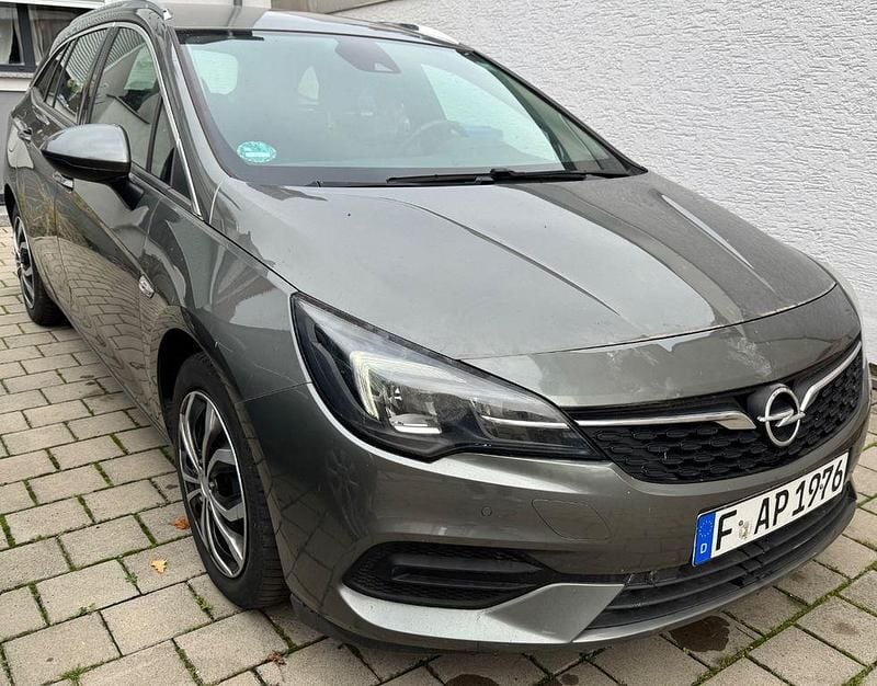 Grau Gebraucht 2020 Opel Astra Business Elegance Kombi | 4.490 € (Superpreis) - Bild 1/4