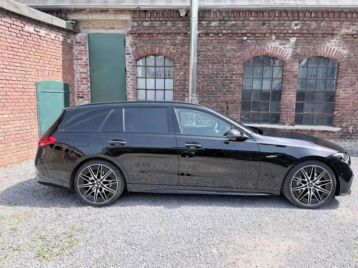 Gebraucht Mercedes C43 AMG AMG 408 PS (300 kW) 2023 Schwarz Limousine