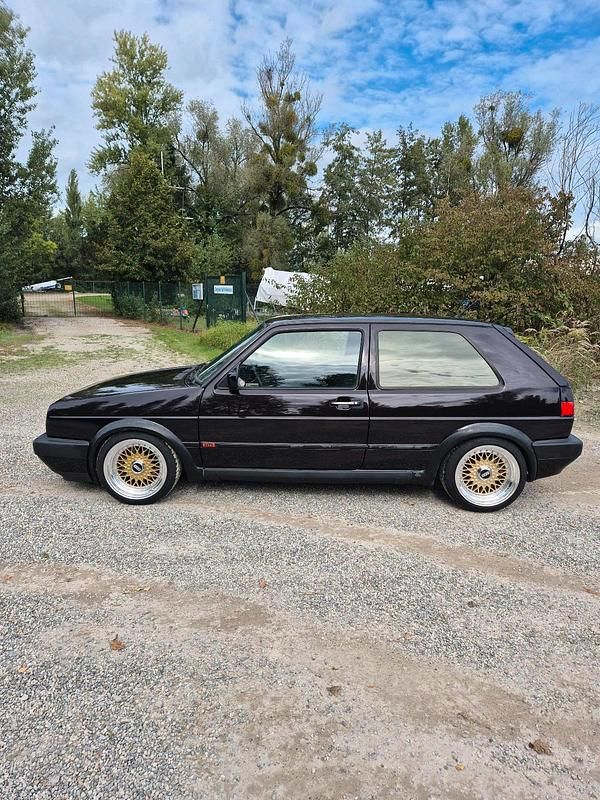 Gebraucht VW Golf Edition 129 PS (94 kW) 1989 Violet Coupé