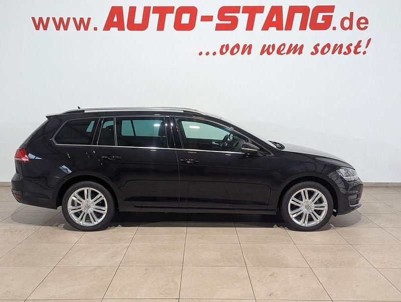 Gebraucht VW Golf VII Highline 150 PS (110 kW) 2015 Schwarz Kombi