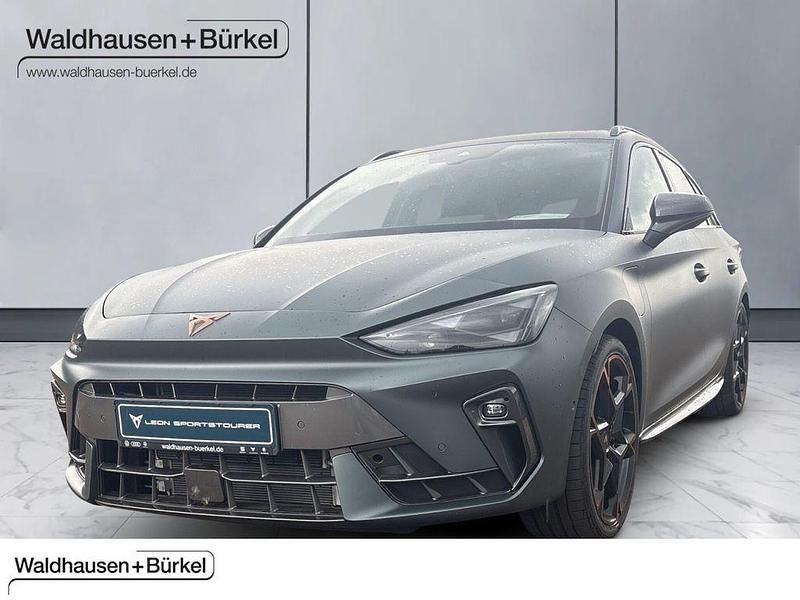 Grau Gebraucht 2024 Cupra Leon VZ Limousine | 48.990 € (Teuer) - Bild 1/4
