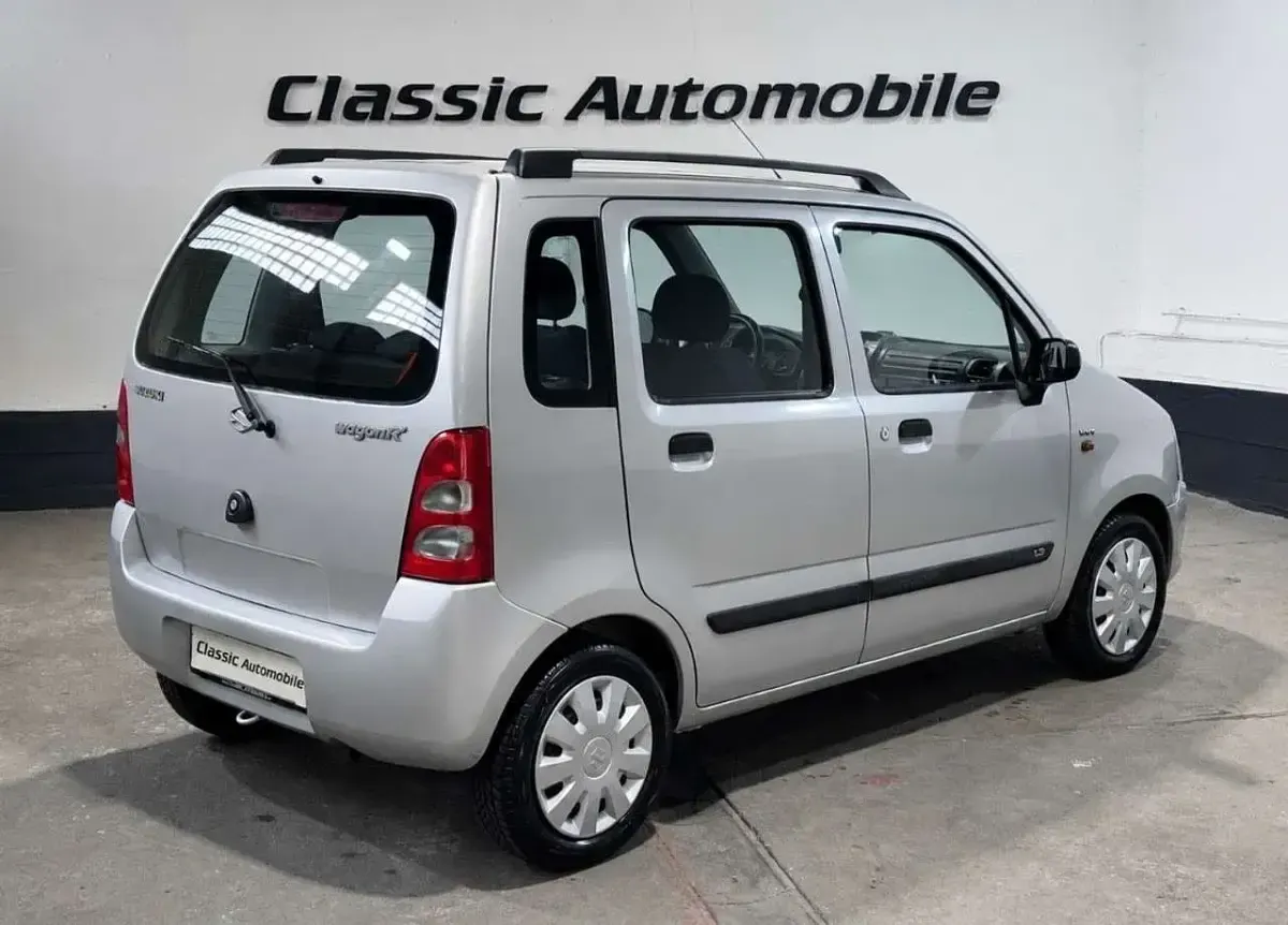 Gebraucht Suzuki Wagon R+ 94 PS (69 kW) 2005 Silber Van / Kleinbus