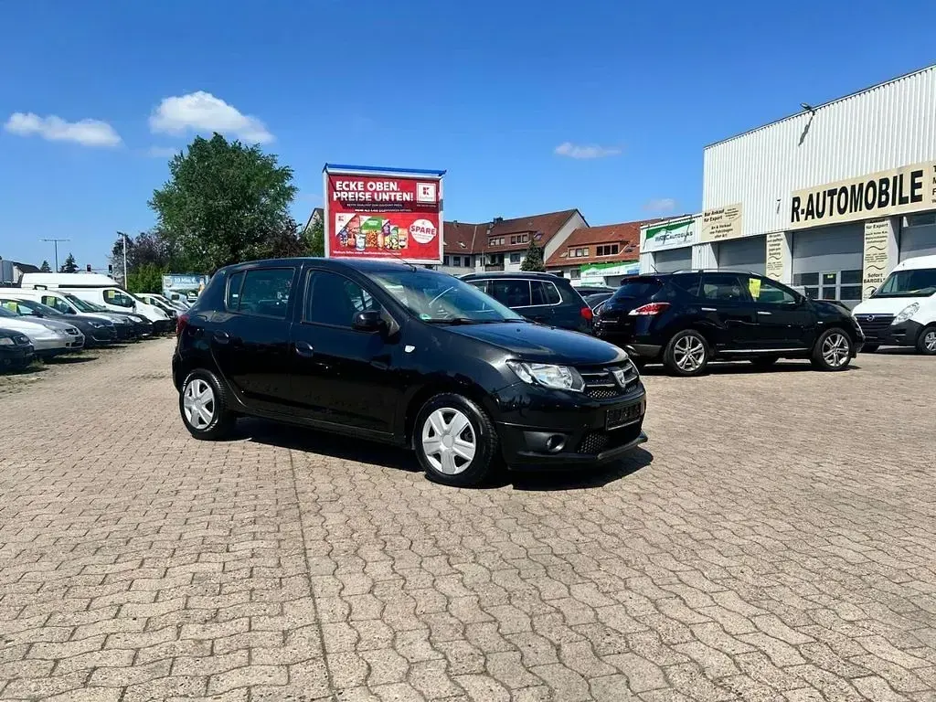 Gebraucht Dacia Sandero Lauréate 75 PS (55 kW) 2013 Schwarz Limousine