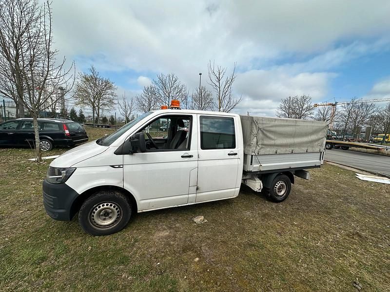 Gebraucht VW Transporter 150 PS (110 kW) 2017 Weiß Van