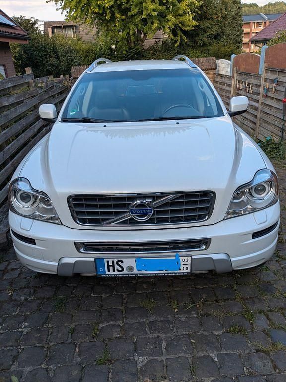 Schwarz Gebraucht 2014 Volvo XC90 Pro SUV | 18.500 € (Etwas zu teuer) - Bild 1/4