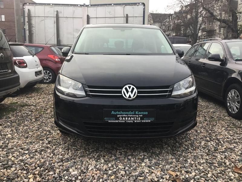 Gebraucht VW Sharan Trendline 150 PS (110 kW) 2011 Schwarz Van / Kleinbus
