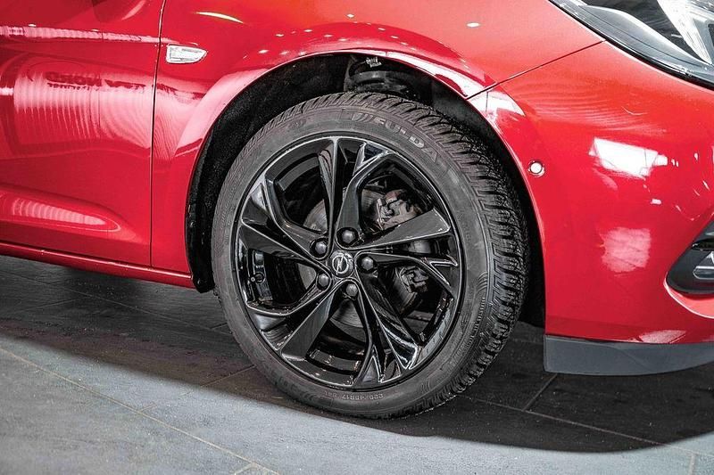 Gebraucht Opel Astra GS Line 122 PS (89 kW) 2020 Schwarz Limousine