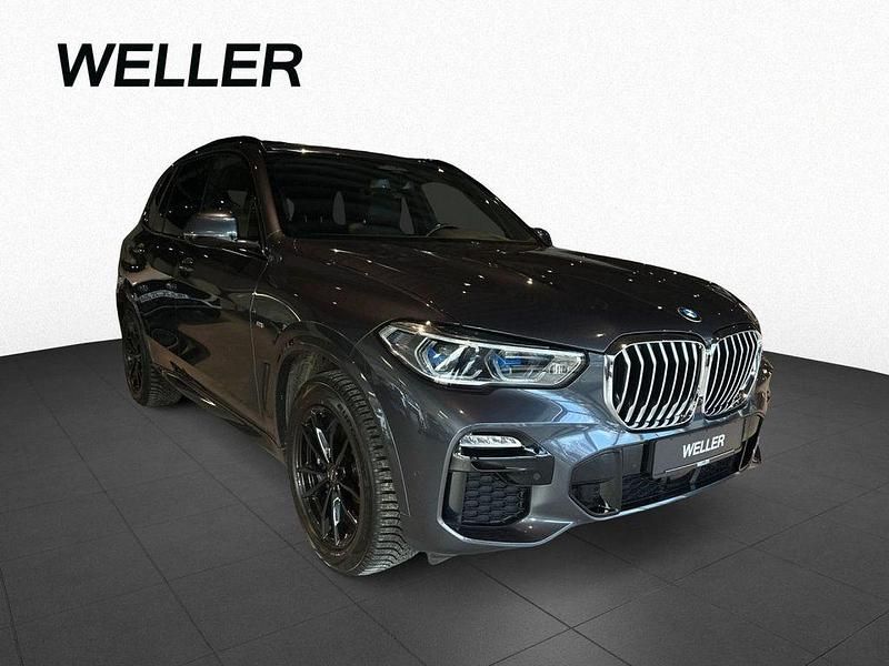 Gebraucht BMW X5 M Sport 394 PS (289 kW) 2021 Arktisgrau brillanteffekt (grau) SUV