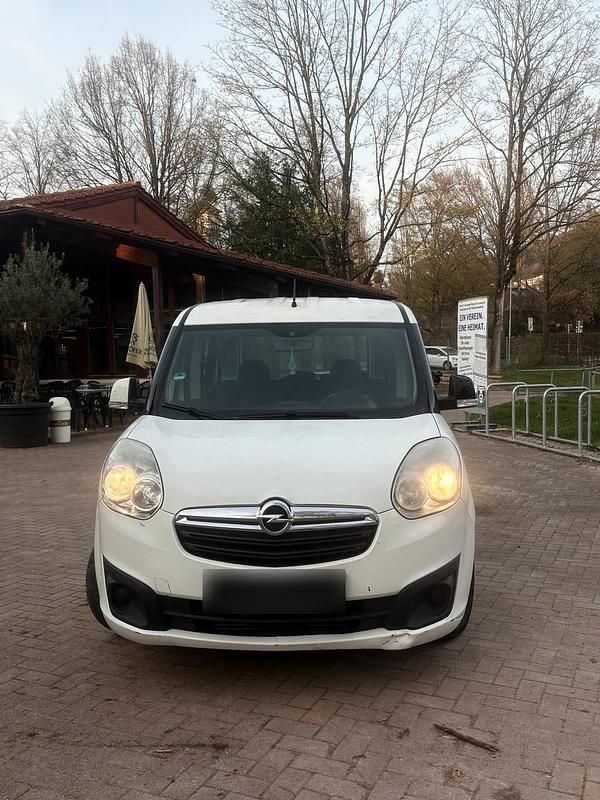 Gebraucht Opel Combo Eco 105 PS (77 kW) 2015 Weiß Van / Kleinbus