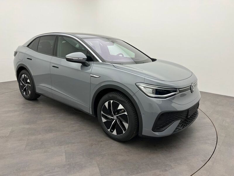 Gebraucht VW ID.5 Pro Performance 150 kW (204 PS) 2022 Mondsteingrau SUV